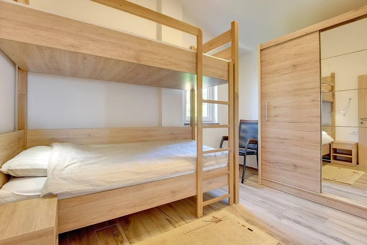 Apartments Valentina Premantura